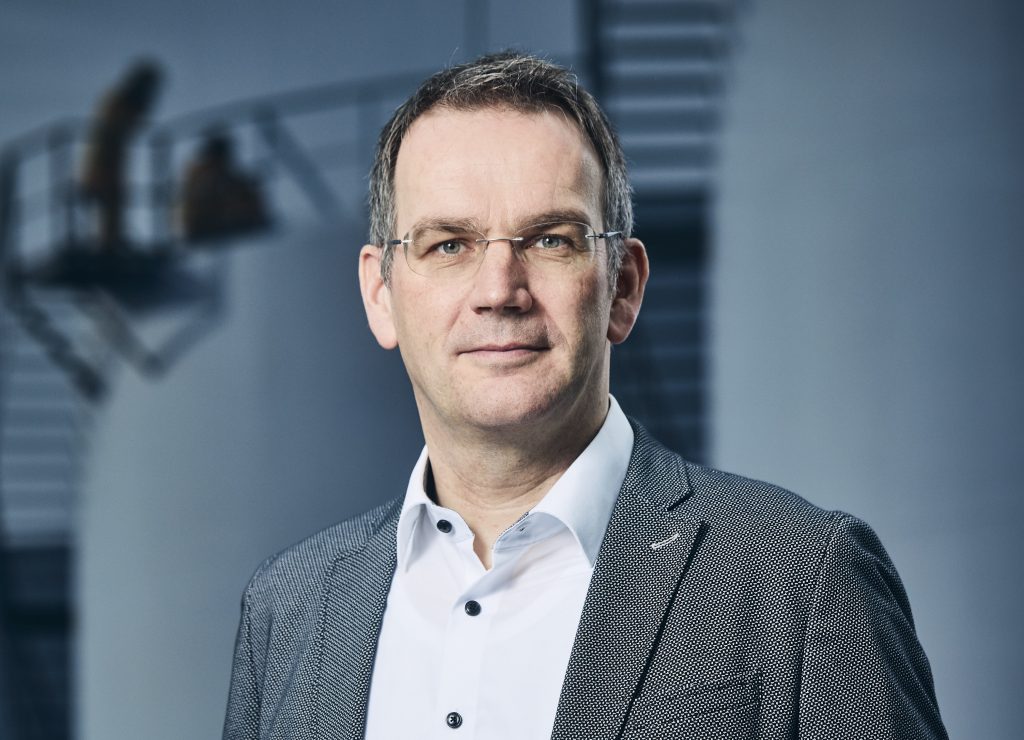 Endress+Hauser leitet Generationswechsel ein 1 EH 2023 peter selders