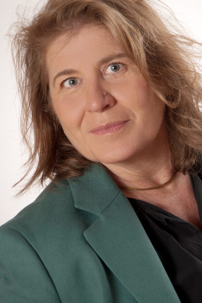 Neue Geschäftsführerin des SEF Smart Electronic Factory 1 SEF Christina Hild