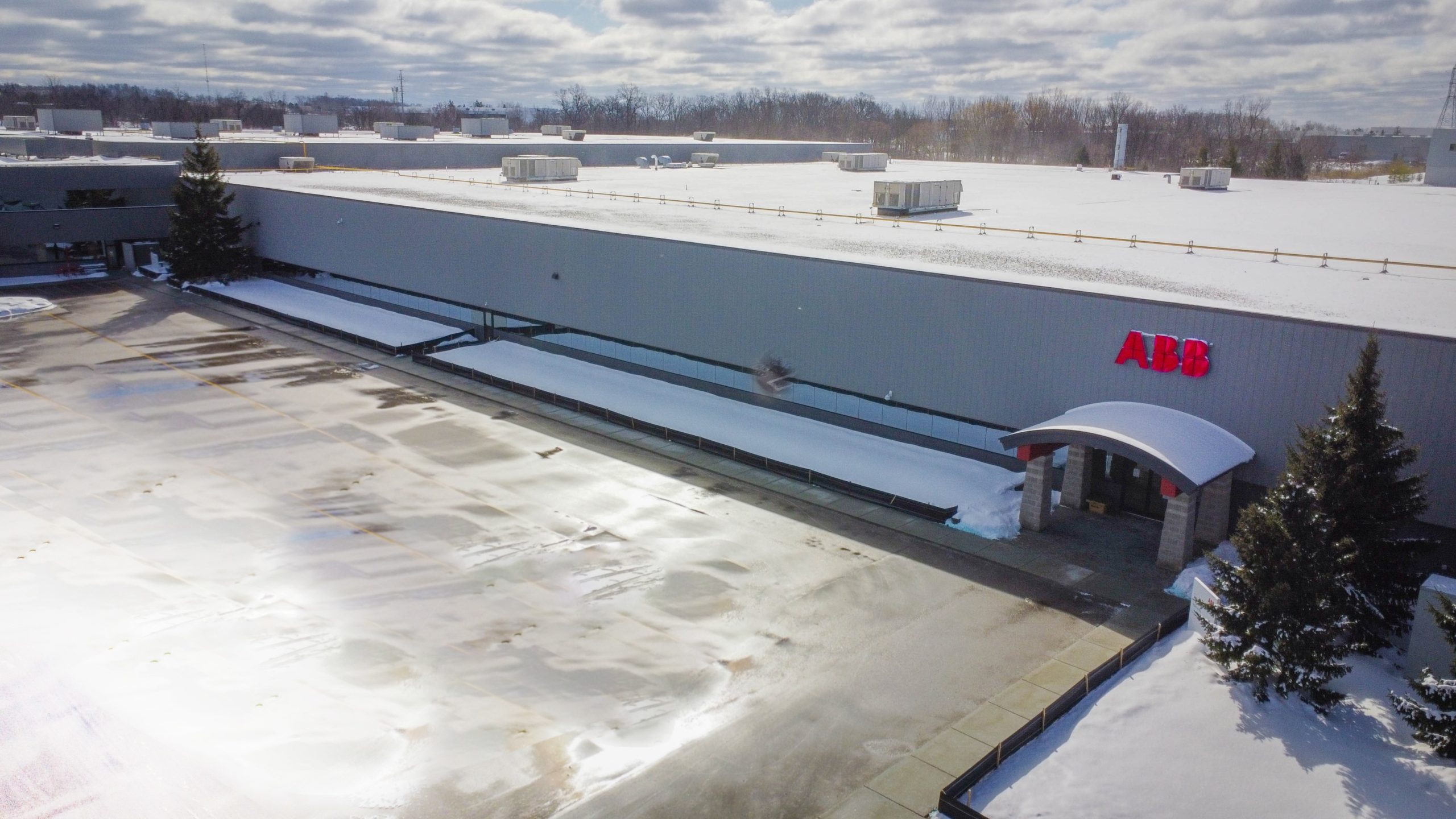 ABB erweitert Roboterfabrik in den USA