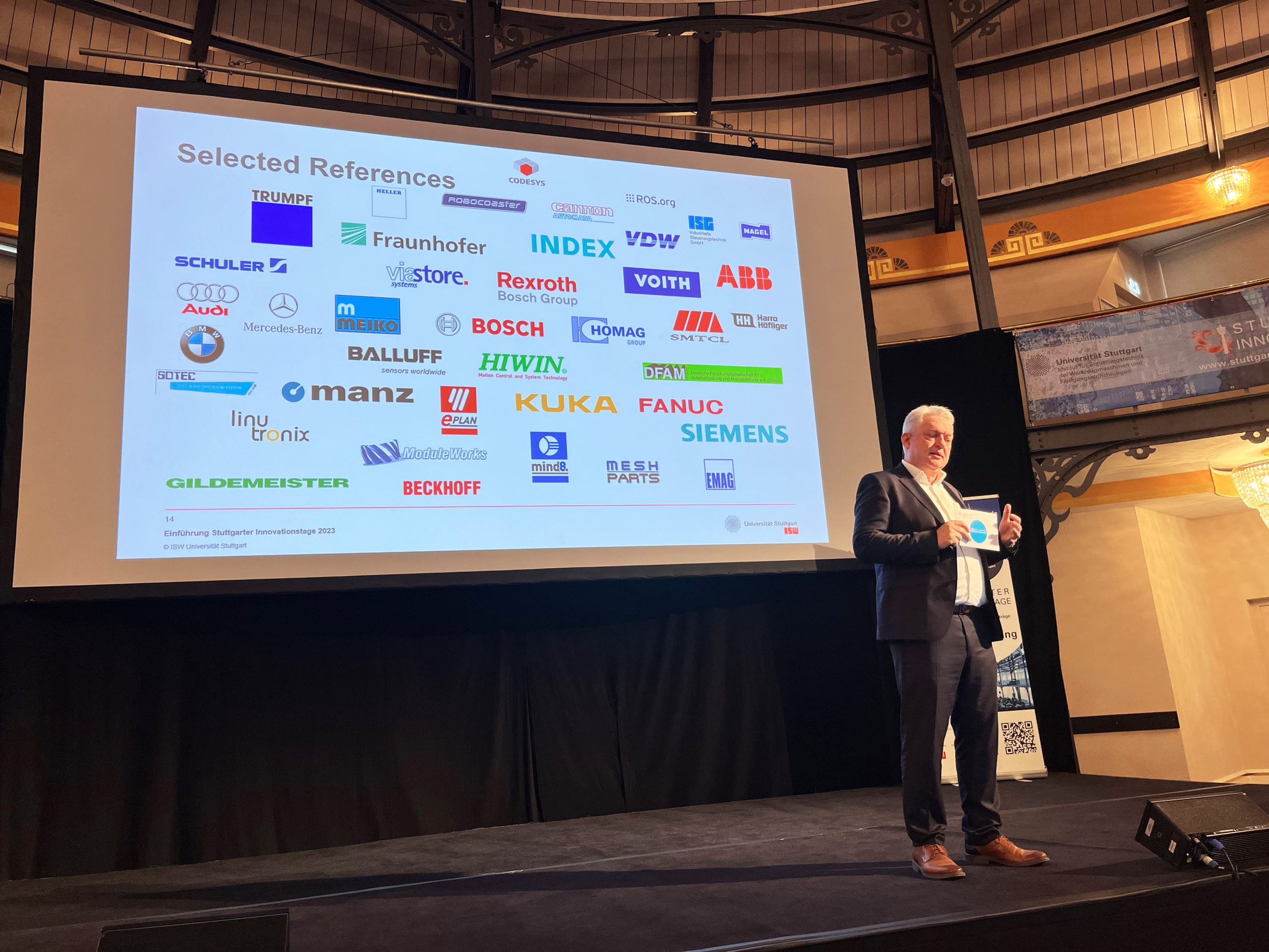 Der Digital Twin im Mittelpunkt 6 Der Digital Twin
im Mittelpunkt