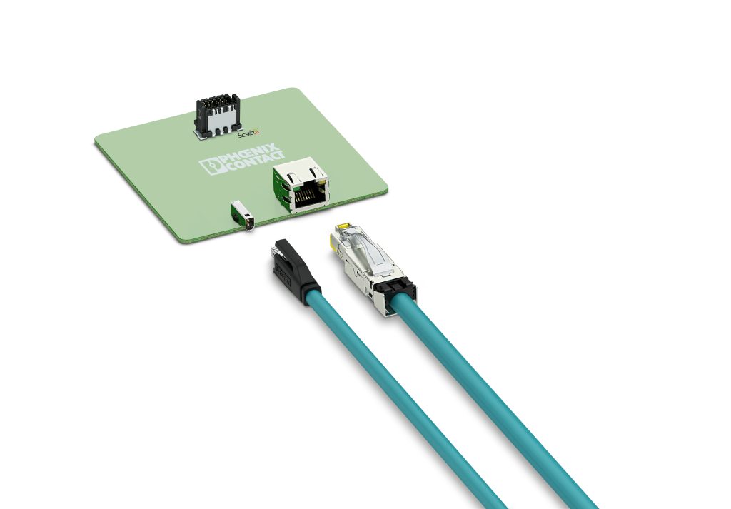 Die Zukunftsfähigkeit des Steckgesichts 1 Der gewinkelte SPE-Leiterplatten-Steckverbinder SPE-T1-STRM-90 von Phoenix Contact erlaubt im Vergleich mit RJ45-Steckverbindern in etwa die doppelte Packungsdichte.