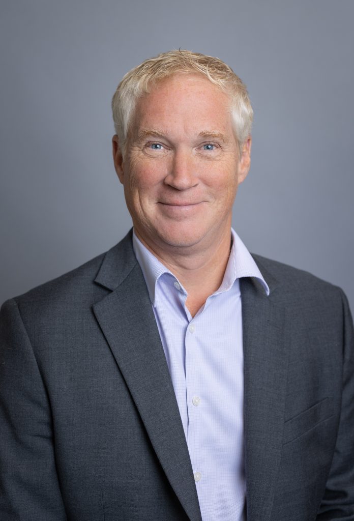 Distribution im Wandel 4 "Wir unterstützen, wo auch immer sich ein Unternehmen im Prozess der Automatisierung seiner Fabriken befindet."