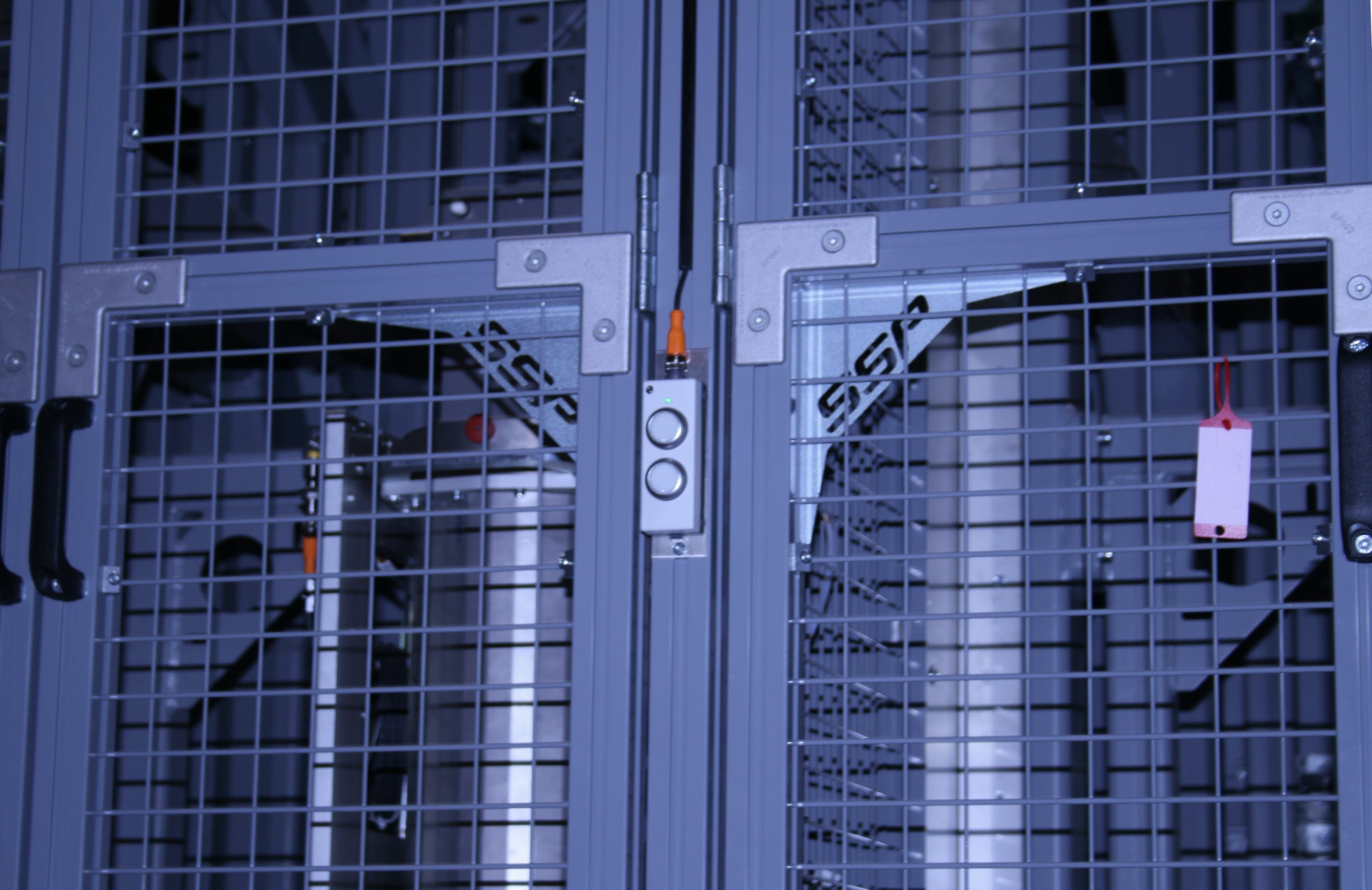 Zugangssicherung per Boxen-Stopp 6 Zugangssicherung
per Boxen-Stopp