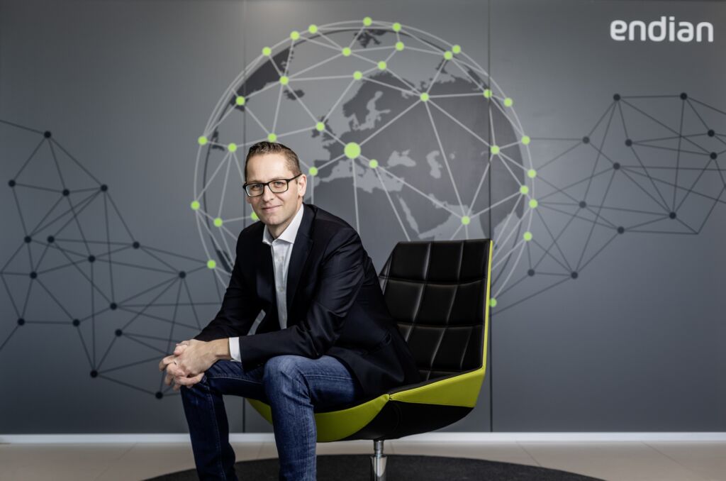 IT & Security Trends 2023 1 Raphael Vallazza HQ 258 kl