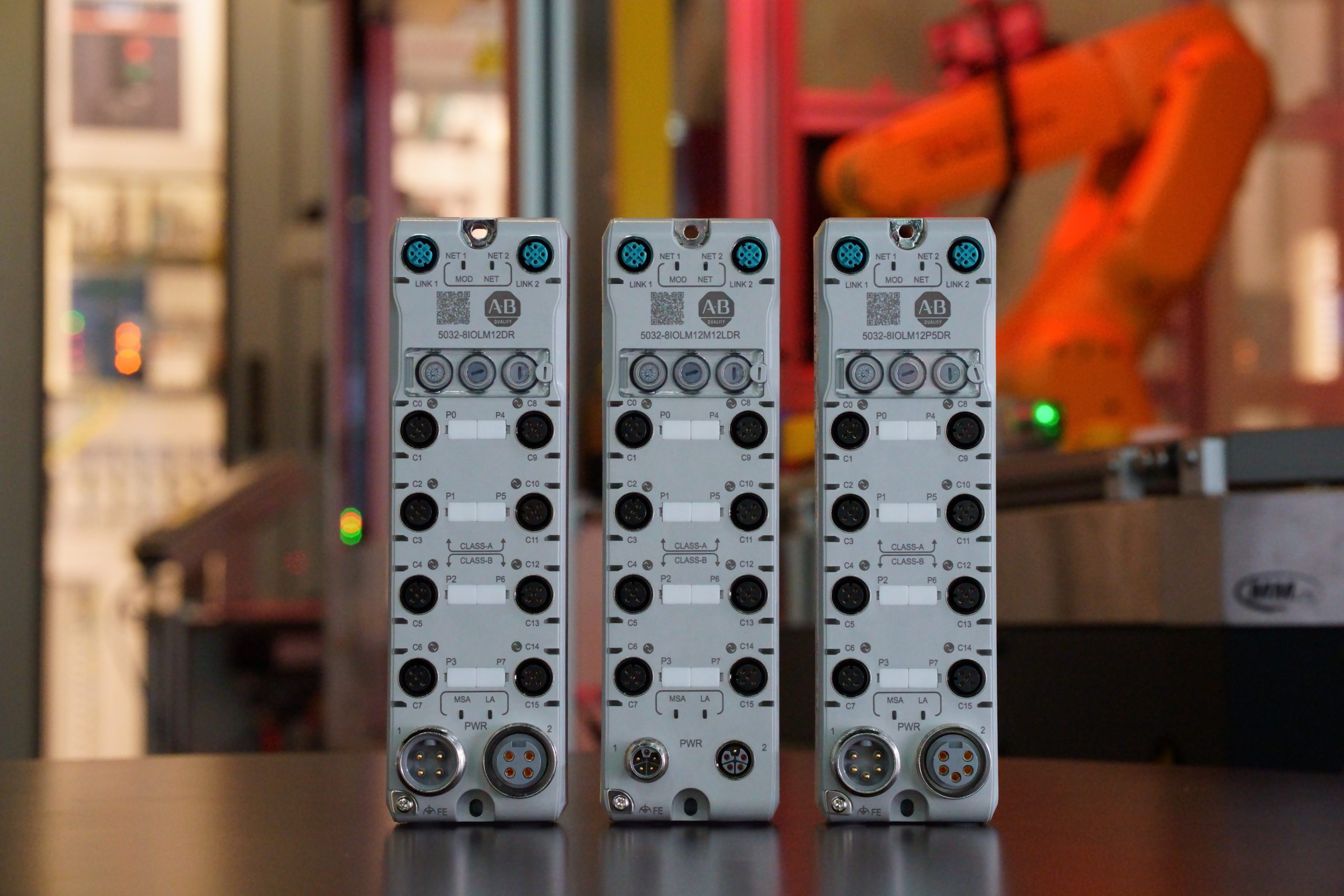 Dezentrale I/O-Lösung mit IO-Link 6 Dezentrale I/O-Lösung mit IO-Link