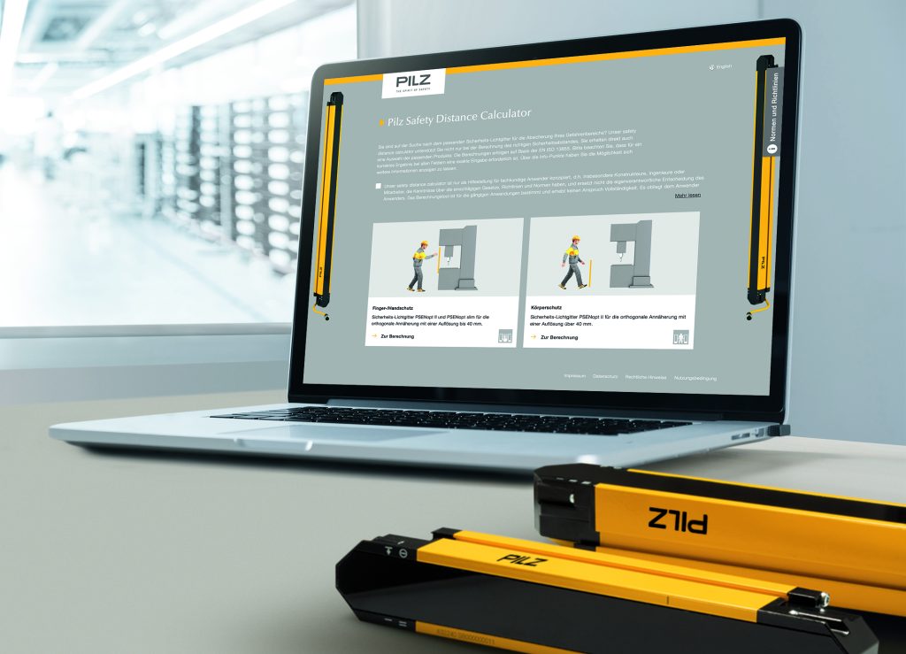 Berechnung des Sicherheitsabstandes 1 Close Up Of Laptop And Books On Table