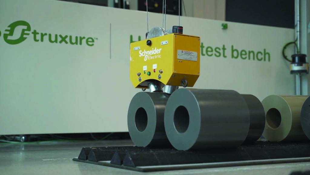 Praxistest für Industrial 5G 2 HoistingLab CMYK 300dpi