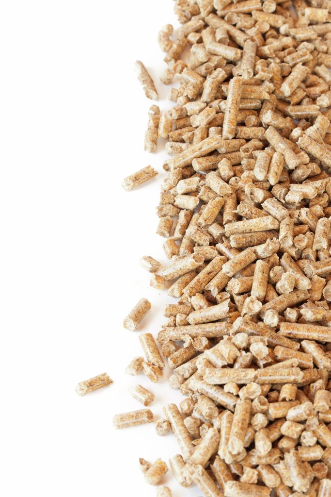 Mit Peak Shaving zur Energiewende 1 Holzpellets AdobeStock 68155565 bearb