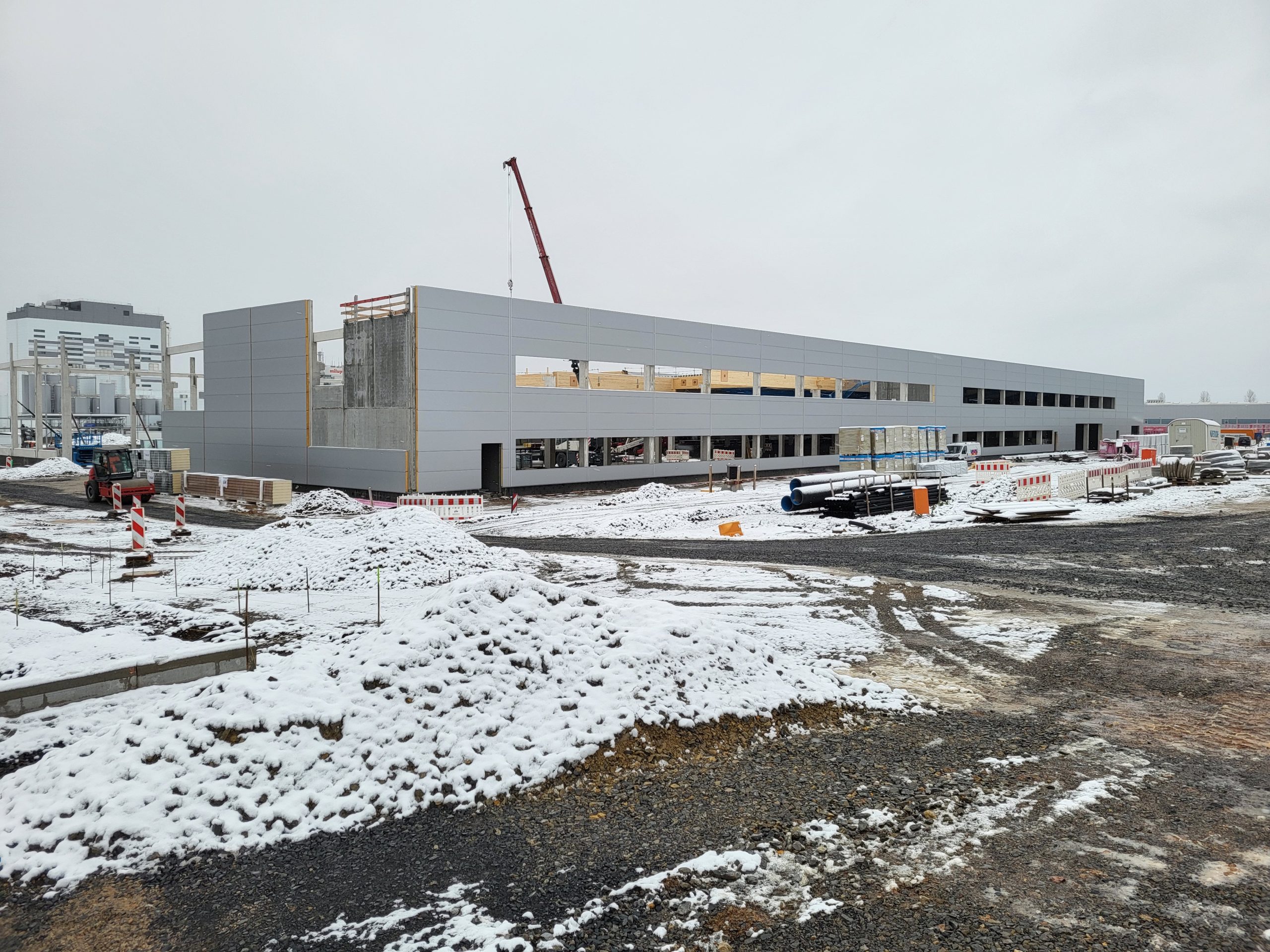 Richtfest bei neuem Jumo-Werk