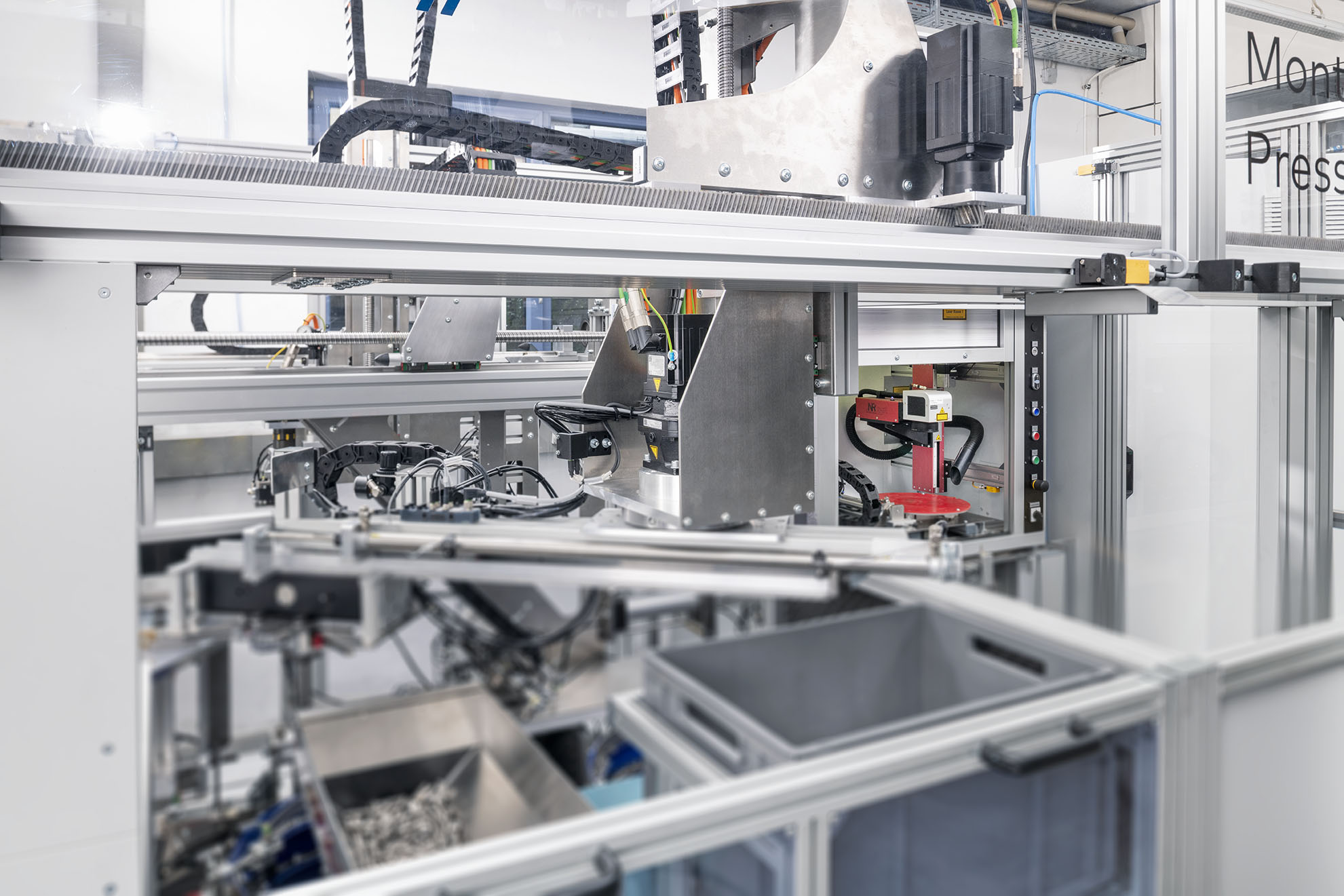 Automatische Montage von Muffen für Kernlochbohrungen 9 Automatische Montage von Muffen für Kernlochbohrungen