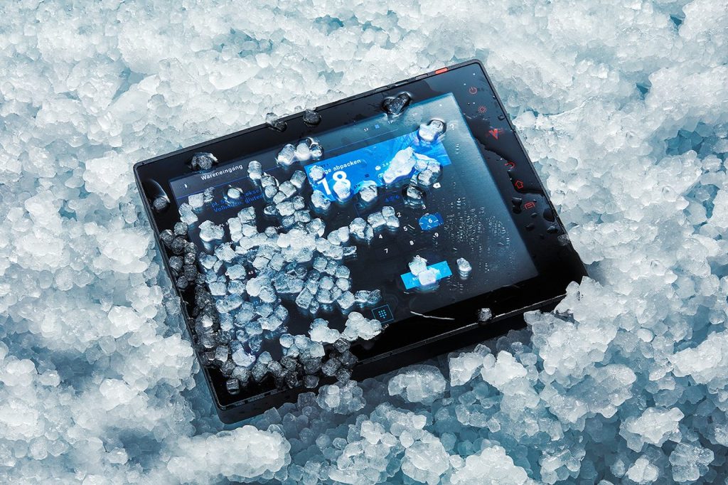 Edelstahl-IPCs für die Lebensmittelproduktion 1 Die Edelstahl-IPCs sind auf den Einsatz in rauen und hygienesensiblen Bereichen der Produktion und Verpackung von Nahrungsmitteln ausgelegt.