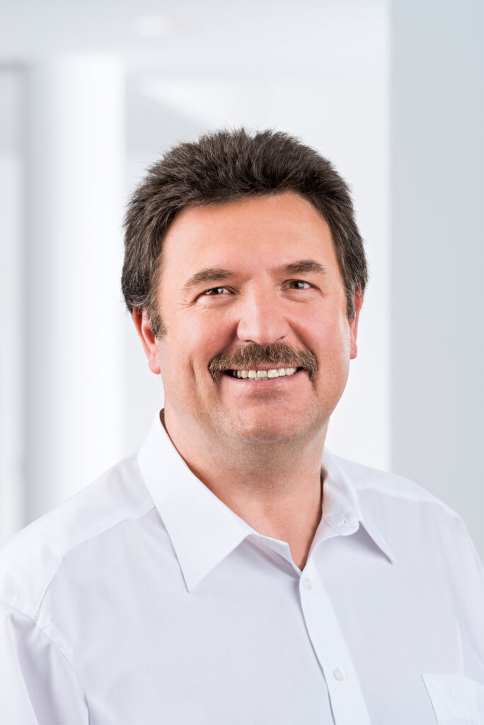 304180 Beckhoff Andreas Thome