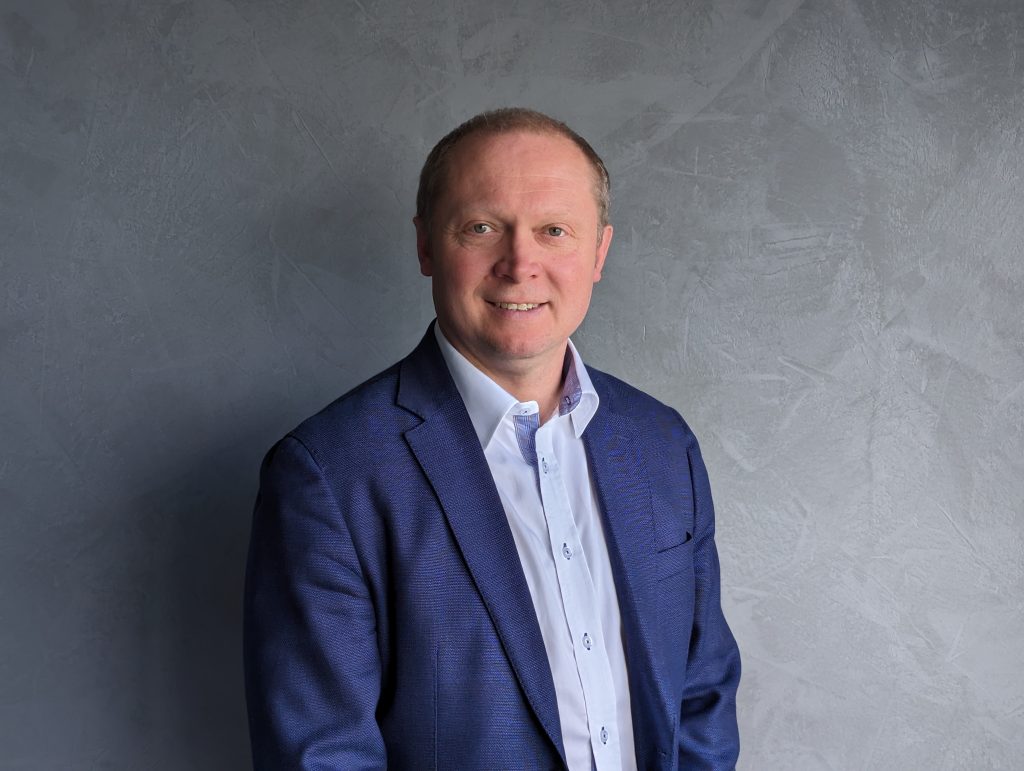 "Die All Electric Society kann eines der n&auml;chsten gro&szlig;en Themen der Fabrikautomatisierung sein."
Michael Schlagenhaufer
Conrad