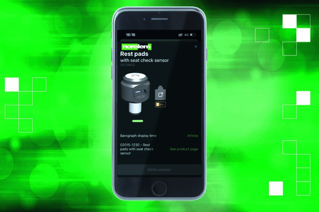  Mit der Web-Anwendung kann ein Spannsystem einfach per Smartphone, Tablet oder Desktop gepr&uuml;ft werden - vor, w&auml;hrend sowie nach der Bearbeitung.