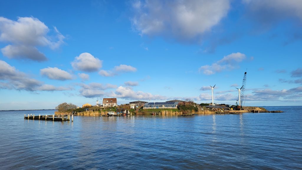So wurde die Insel Pampus energieautark 1 Das Unesco-Weltkulturerbe Fort Pampus ist energieautark.