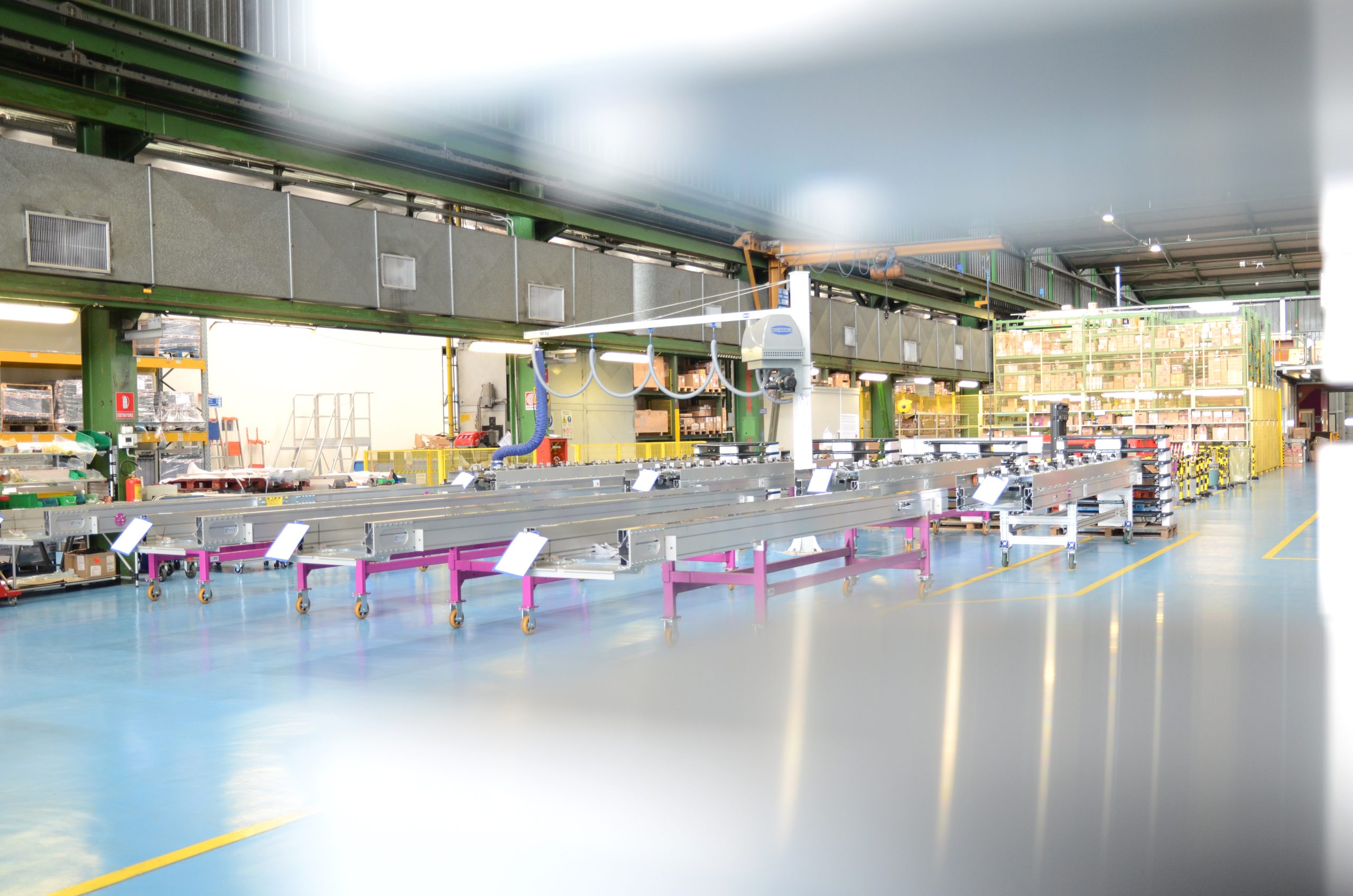 Partnerschaft für sicheren und schnellen Pakettransport 3 Partnerschaft für sicheren und schnellen Pakettransport