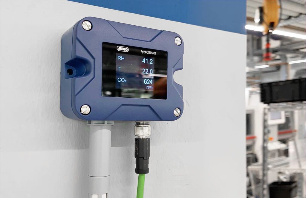 Sensorik von morgen: schlanke und durchgängige Kommunikation 2 SPE macht die Installation des Jumo-Sensors schnell und einfach - ohne Gateways oder aufwändiges Programmieren von Schnittstellen.