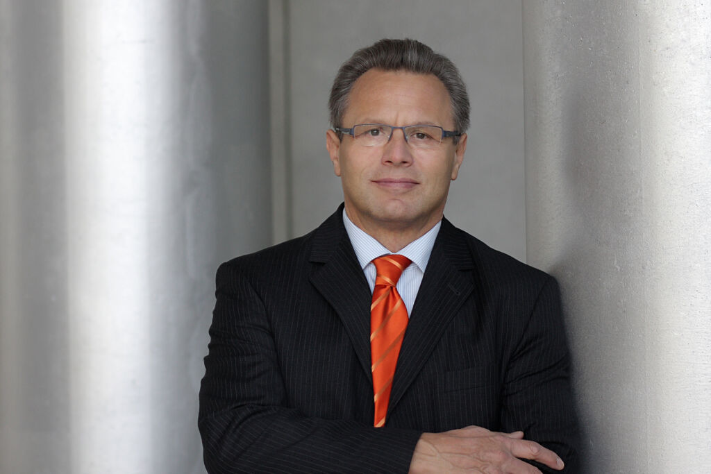 "Ein wesentliches Verfahren f&uuml;r die Konstruktion wandelbarer Maschinen ist die Modularisierung nach Funktionseinheiten." - Thomas Schmertosch