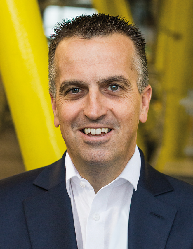 Garantieversprechen ausgeweitet 1 Tobias Vogel, Igus-Geschäftsführer des Bereichs Gleitlager und Lineartechnologie