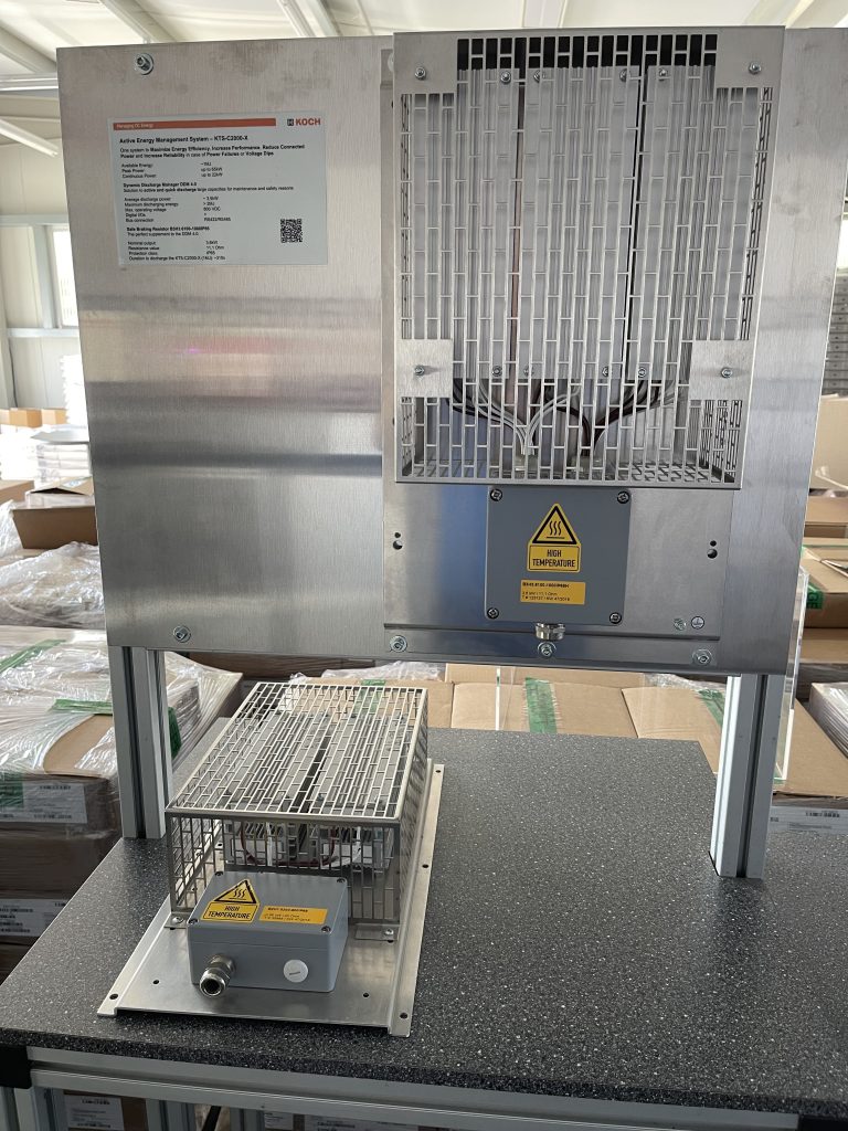  Durch die unterschiedlichen Komponenten in dem Baukasten, wie Winkel, Unterbaurahmen, Abstandsbolzen, Schrauben und geschirmte Leitungen, geht die Varianz der Bremswiderst&auml;nde von Koch in den sechsstelligen Bereich.