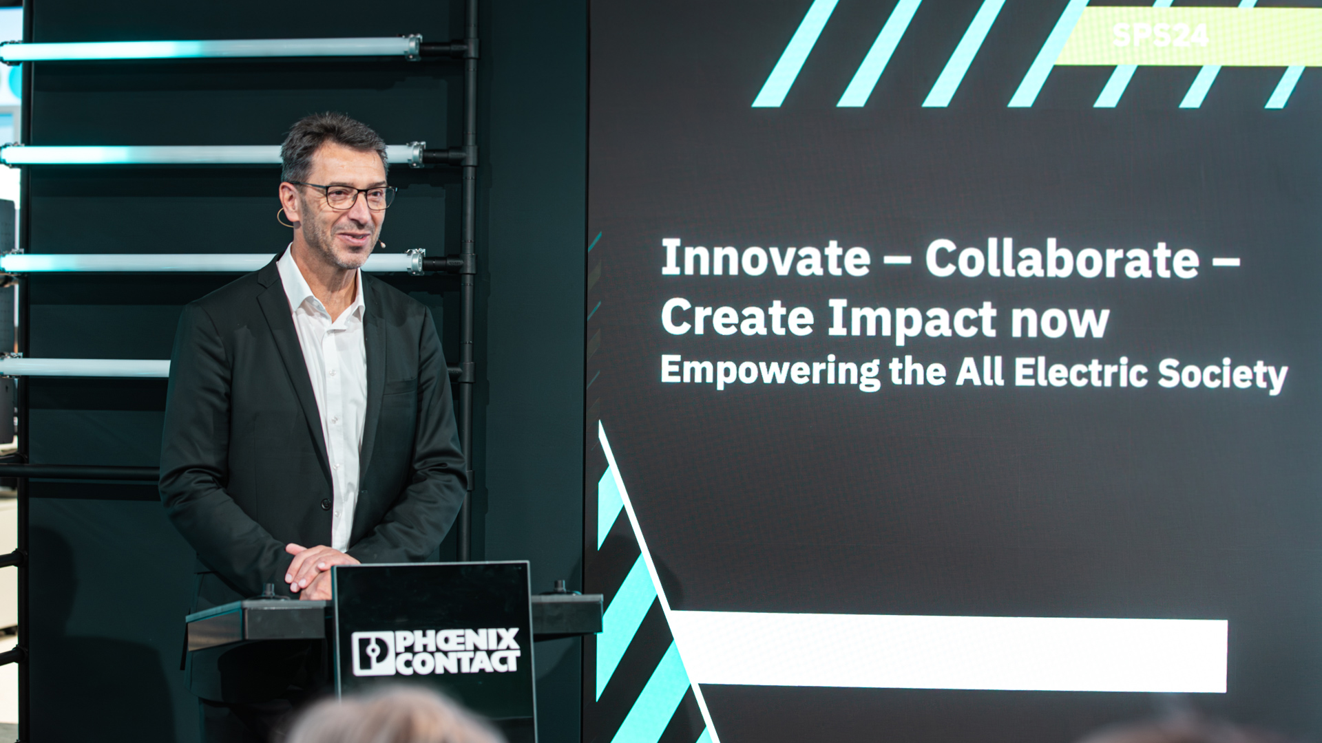 Phoenix Contact blickt optimistisch in die Zukunft 7 Phoenix Contact blickt optimistisch in die Zukunft