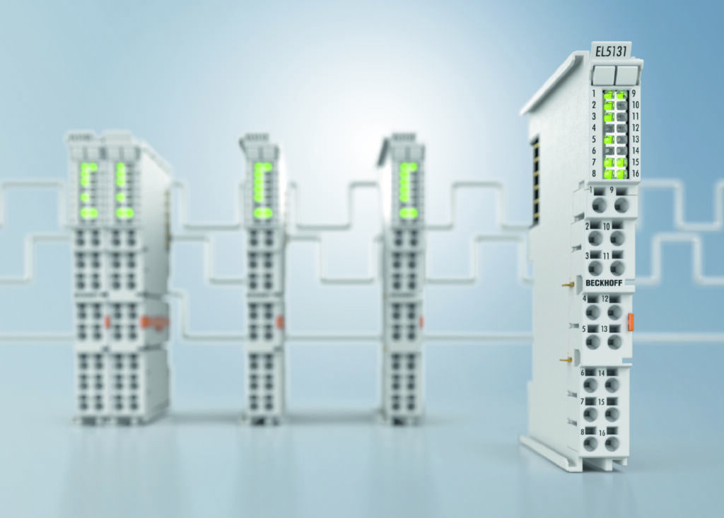 Kleine Klemme – großer Nutzen 2 Die Ausgänge der Ethercat-Klemme EL5131 schalten äußerst schnell und können somit die unterschiedlichen Impulsfolgen für die Kamerasysteme erzeugen.