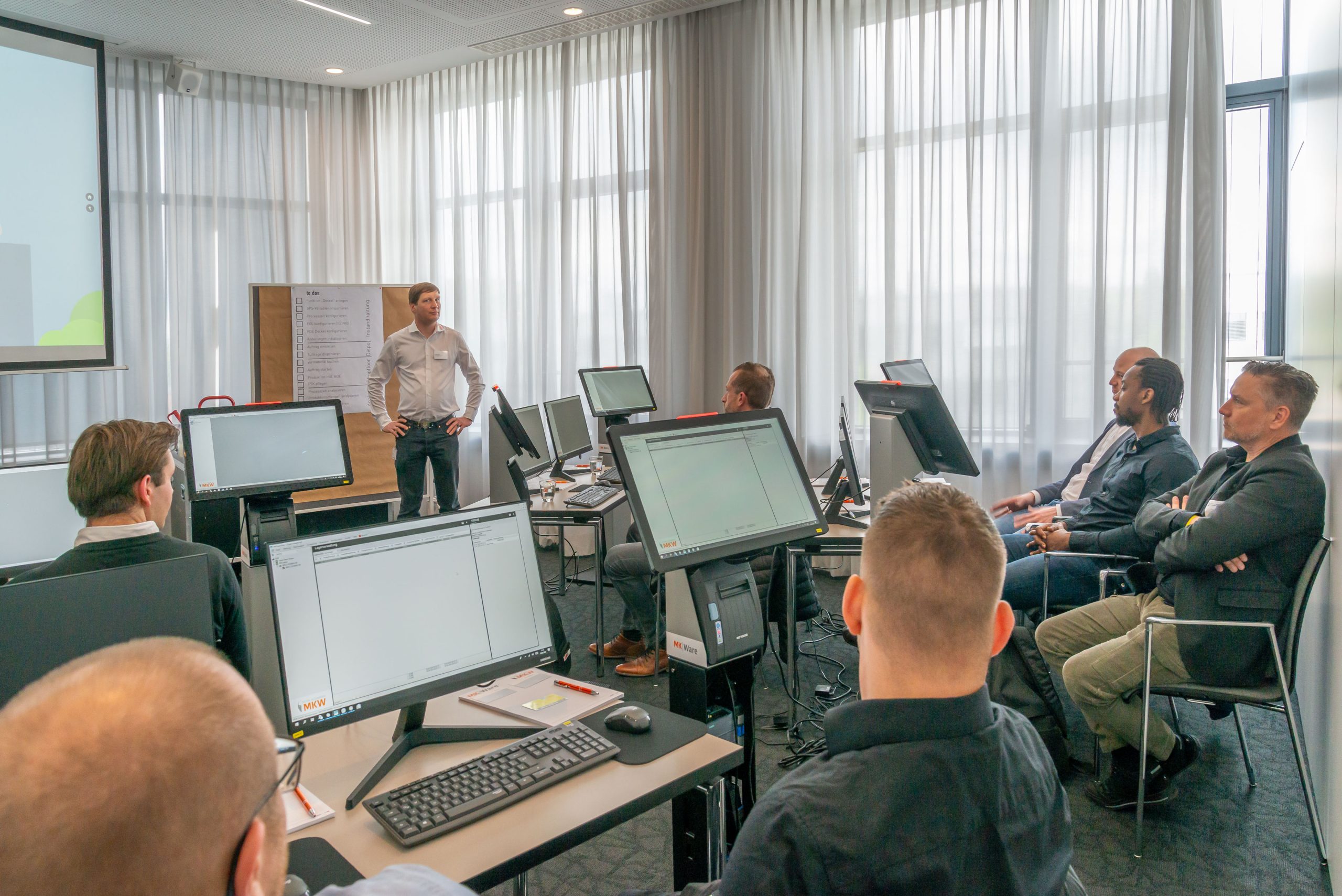 Übergreifende Transparenz: MKW auf dem Automatisierungstreff 8 Übergreifende Transparenz: MKW auf dem Automatisierungstreff