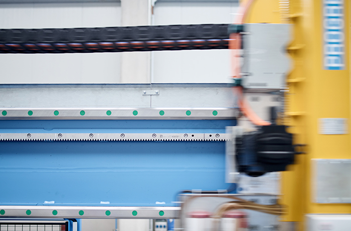 Dämmplatten in Bewegung 2 HIWIN Ebawe 3 rgb