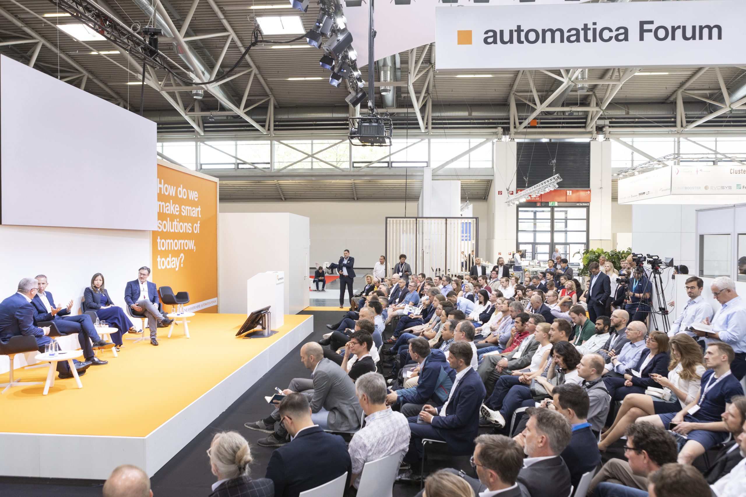 Megatrends – megainformativ: das automatica Forum 2 Megatrends – megainformativ: das automatica Forum