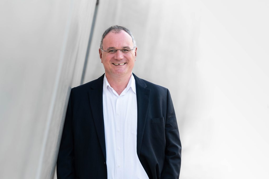 Cyber-Check für die Industrie: Zwingt der CRA zum Umdenken? 7 Auch bestehende Netzwerktechnologien müssen
überdacht werden.
Frank Behnke,
Hilscher