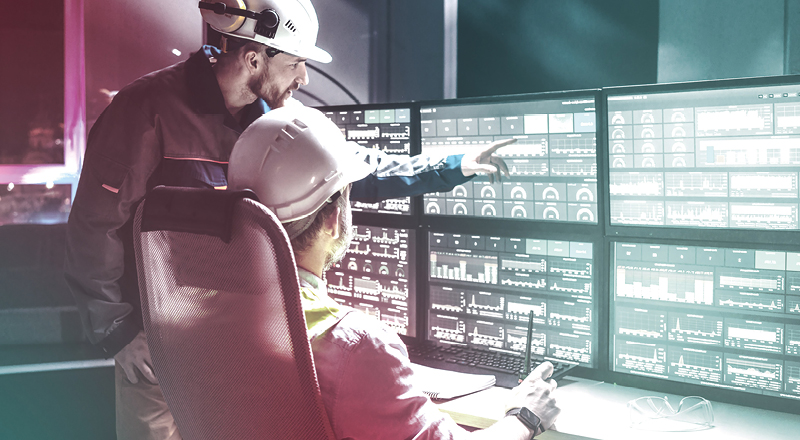 Angriffe auf IT und OT – So machen Sie Ihre Systeme Cyber Secure 1 Angriffe auf IT und OT – So machen Sie Ihre Systeme Cyber Secure