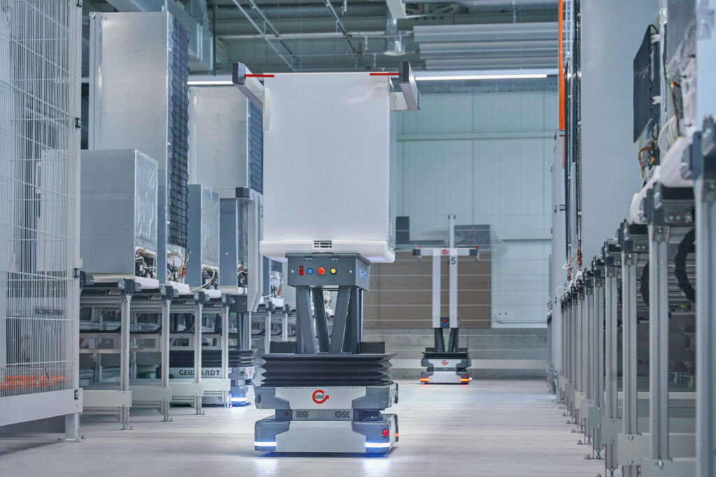 Lapp verbindet, was Intralogistik bewegt 1 AMR und modulare Shuttle-Systeme prägen die nächste Generation der Intralogistik