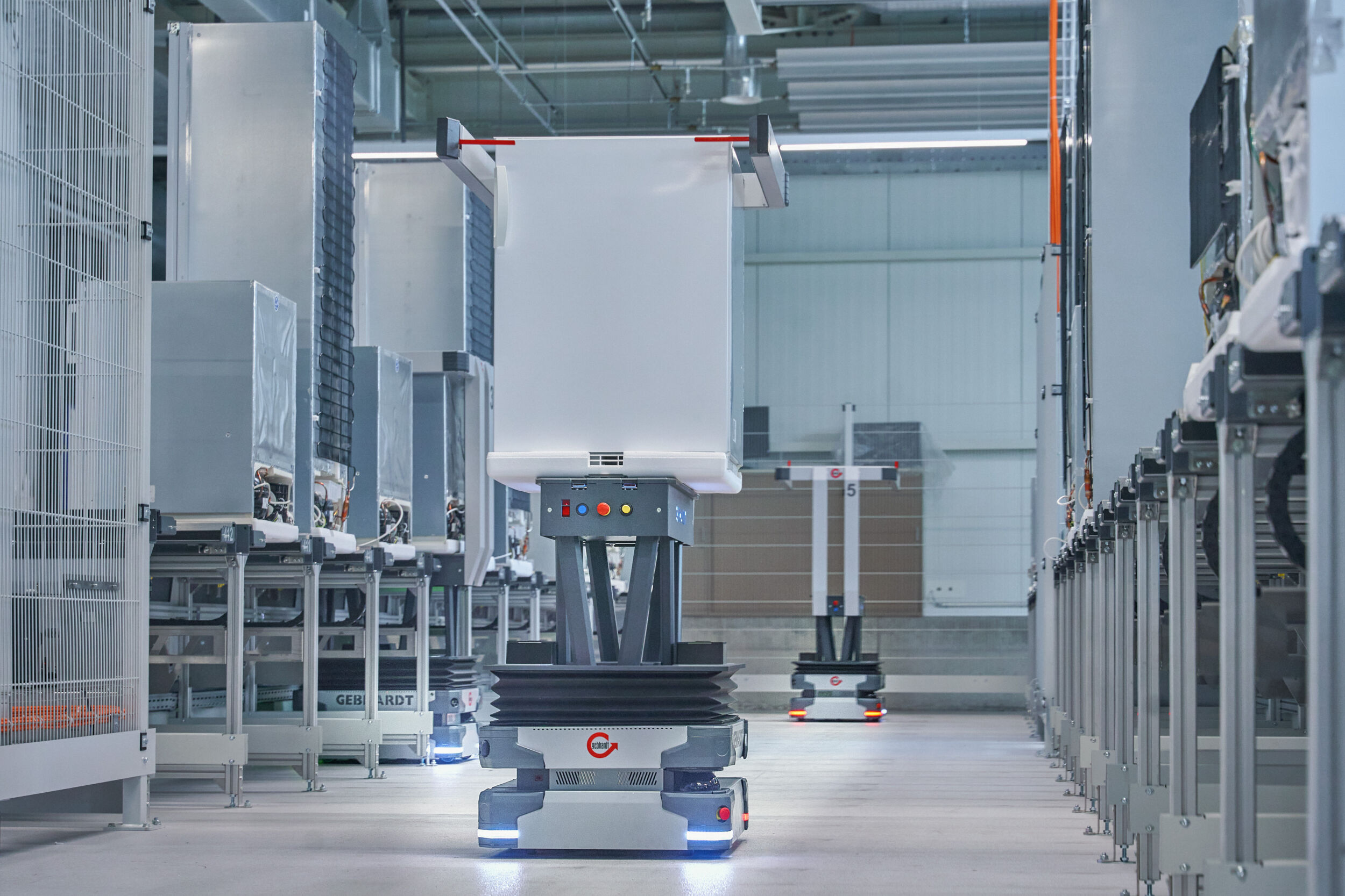 Lapp verbindet, was Intralogistik bewegt 2 Lapp verbindet,
was Intralogistik bewegt