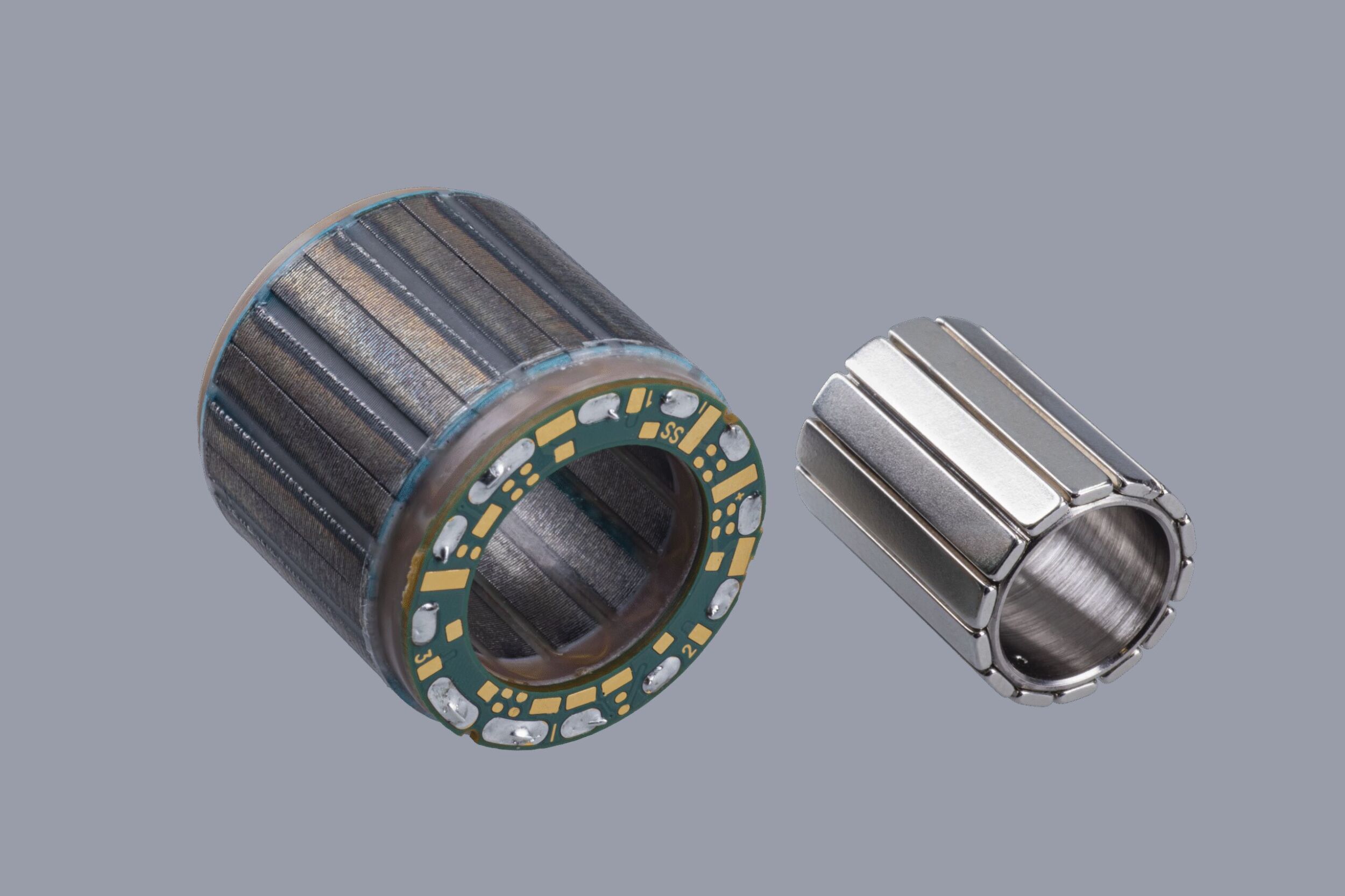 Starker Miniatur-Servomotor