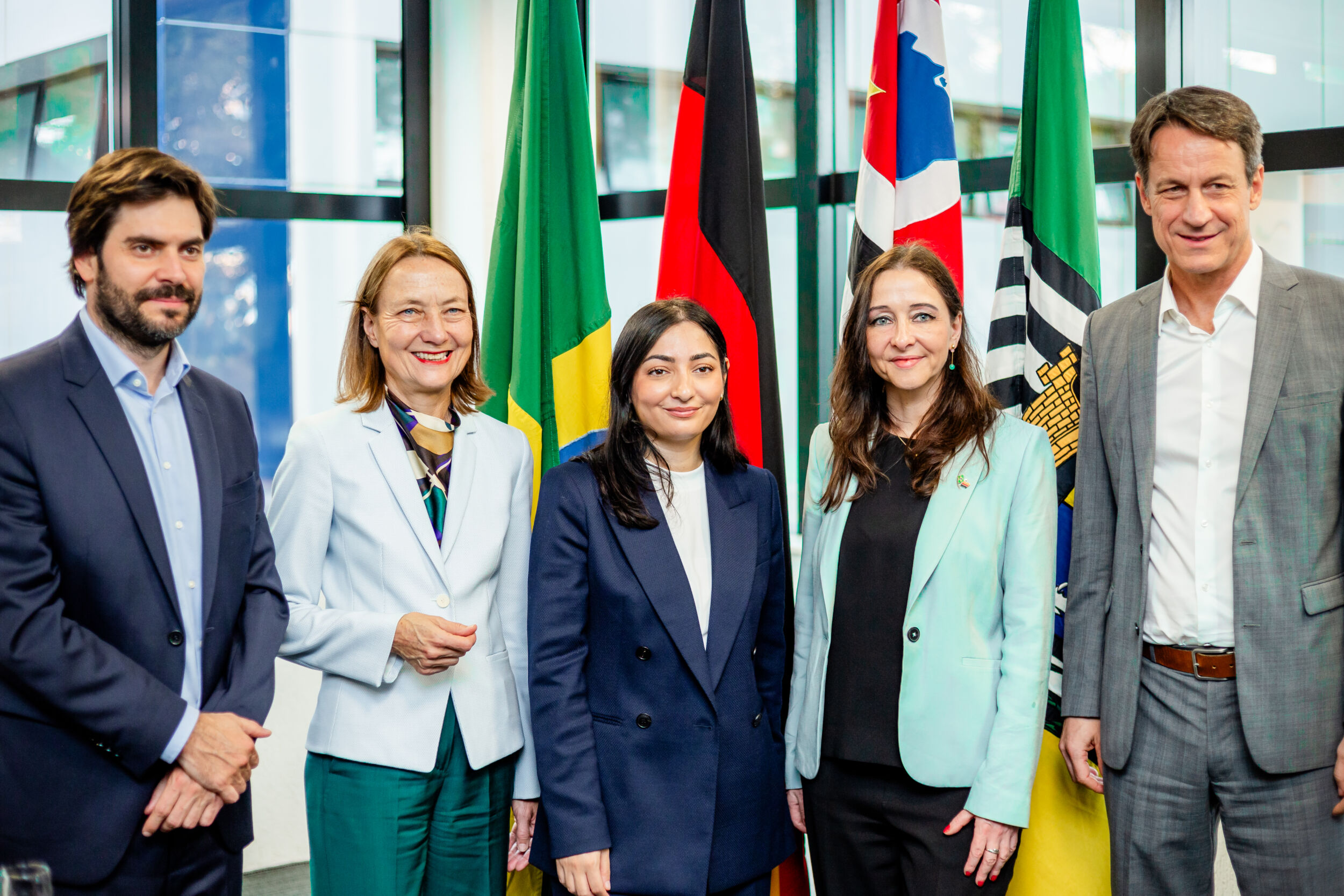 Deutsche Bundesministerin zu Besuch bei Schmersal in Brasilien