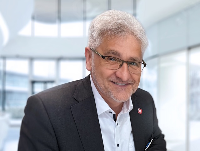 Element Logic Germany und Österreich unter neuer Leitung 2 Manfred Schleicher