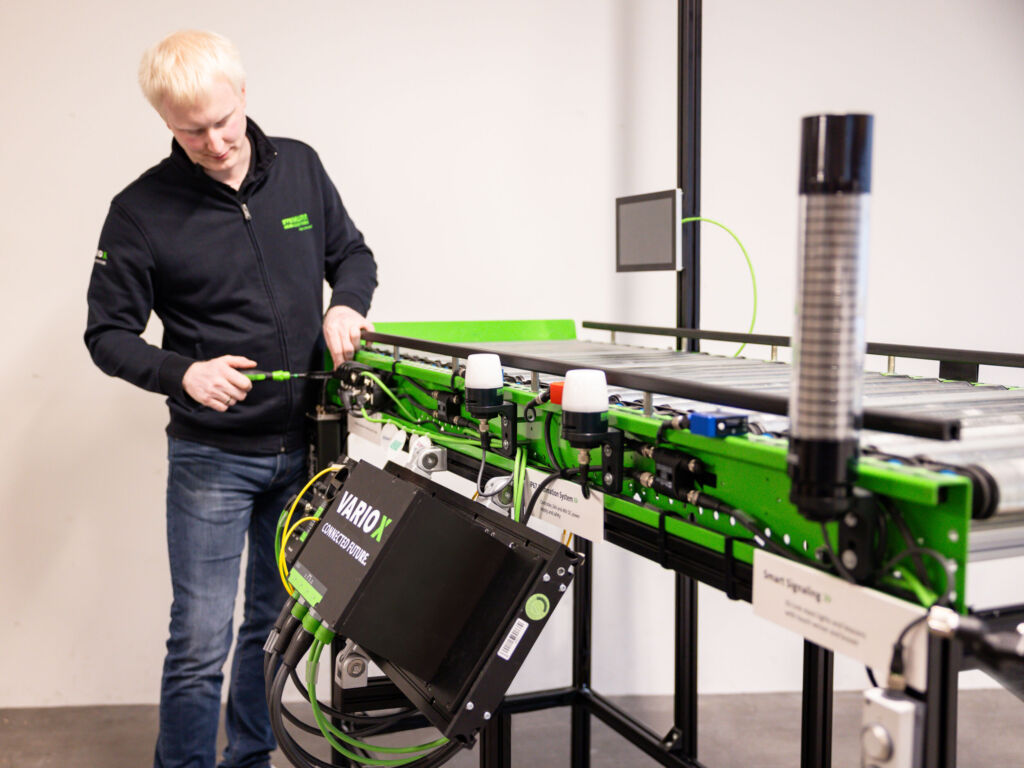 391974 Bild 3 Murrelektronik PlugundPlay Installation