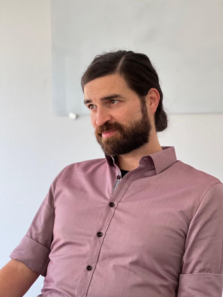  
Durch die Plattformunabh&auml;ngigkeit sind verschiedene Architekturen denkbar.


Martin Decker, Product Marketingdecker