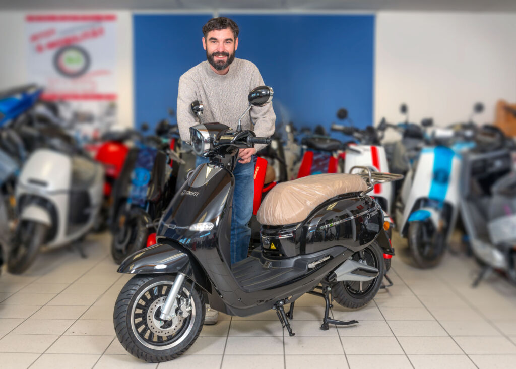 Rollender Gewinn und Praxiswissen 2 Diesen Elektroroller gewann René Garchow beim Wissensquiz auf dem Automatisierungstreff 2025.