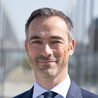 "Qualit&auml;t schl&auml;gt Skalierung - bei vernetzter Automatisierung." Dr. Wilhelm Nehring Pepperl+Fuchs SE"Qualit&auml;t schl&auml;gt Skalierung - bei vernetzter Automatisierung." Dr. Wilhelm Nehring Pepperl+Fuchs SE