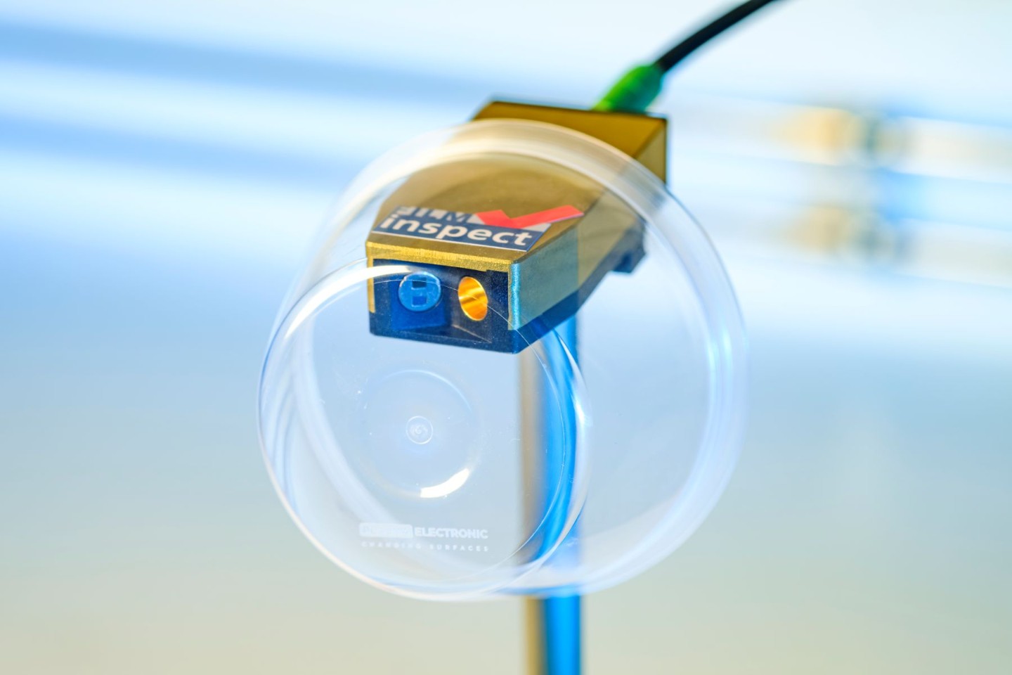 Infrarotsensor regelt Materialauftrag bei der Plasmabeschichtung