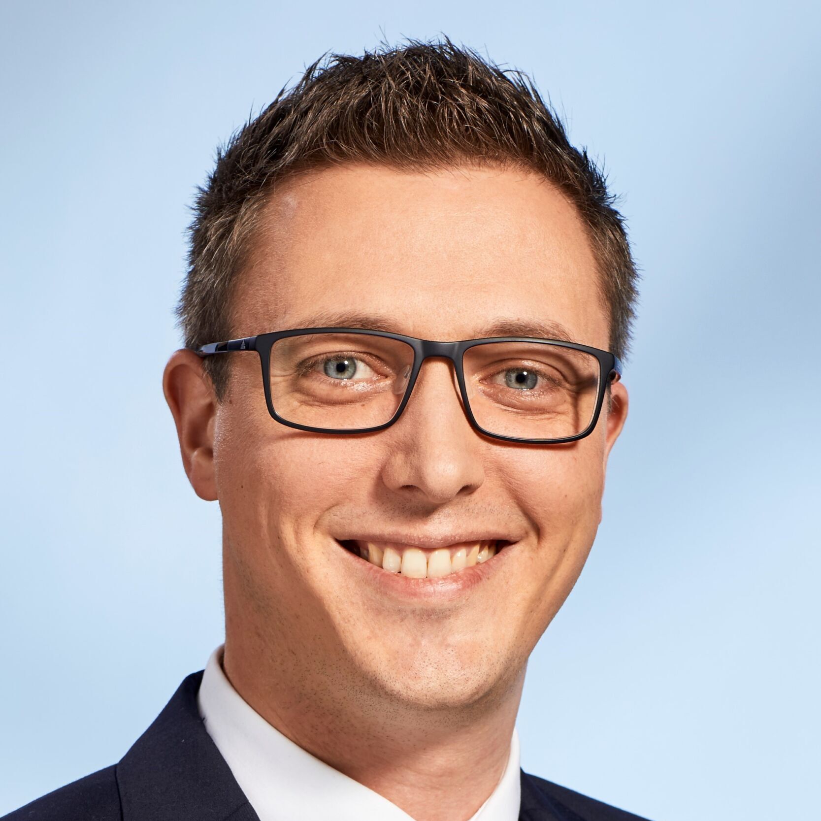 IO-Link Safety schlie&szlig;t die L&uuml;cke in der durchg&auml;ngigen 
Sensoranbindung 
Stefan Schunke
Sick