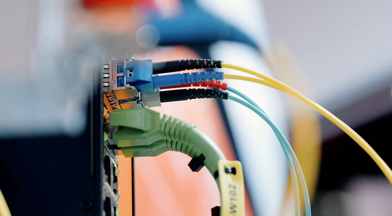 Industrielle Glasfasertechnik – Keine Angst vor LWL