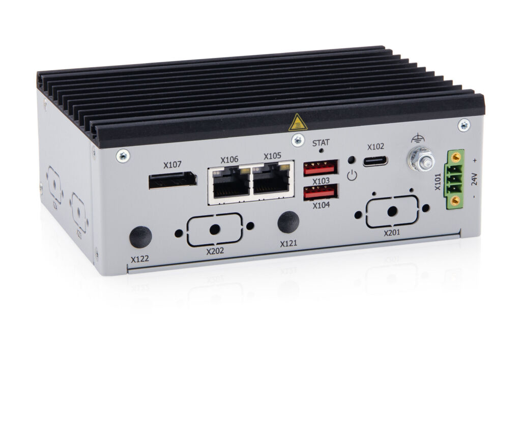 CRA-Compliance in der Praxis: So gelingt der Weg zur Cyberresilienz 3 Die K-Box von Kontron bildet als robuste Embedded-Computing-Plattform die Basis für
sichere und CRA-konforme IoT- und Edge-Anwendungen.