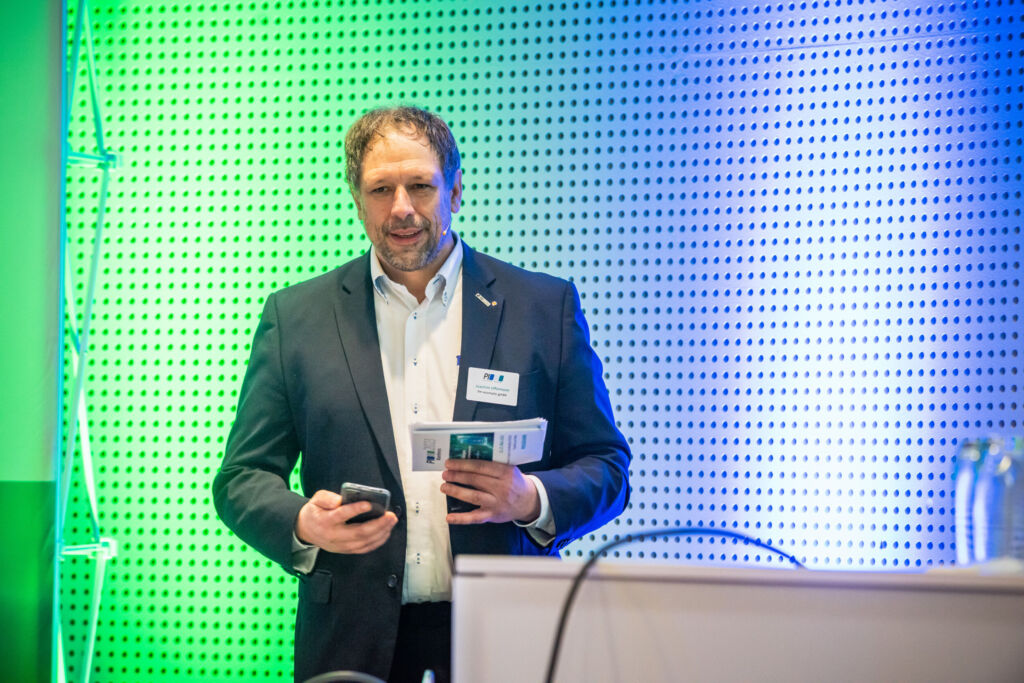 Der lange Weg vom Sensor-Interface zum Ökosystem 2 DSC 2623