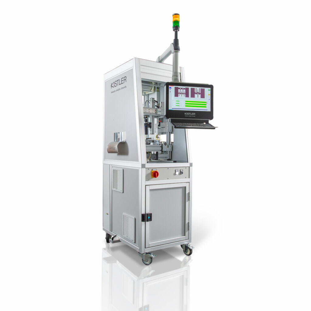 Die Maschine prüft sich selbst 1 Der kompakte optische Qualitätsprüfautomat KVC 621 SE stellt durch ein ausgeklügeltes Konzept zur Prüfprozesssicherheit sicher, dass jedes einzelne Teil geprüft wird.
