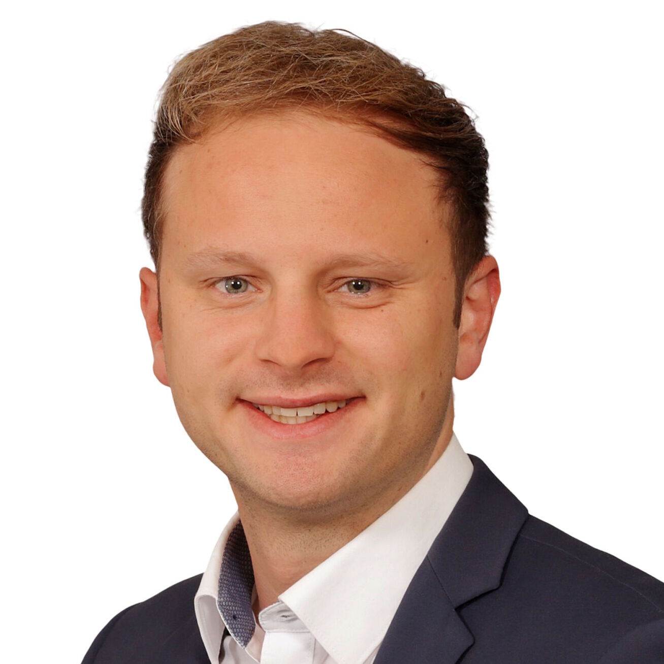 "KI-Anwendungen, Cloud, ScadaSysteme und 
Steuerung laufen auf einem System."
Michael Rolf
Phoenix Contact