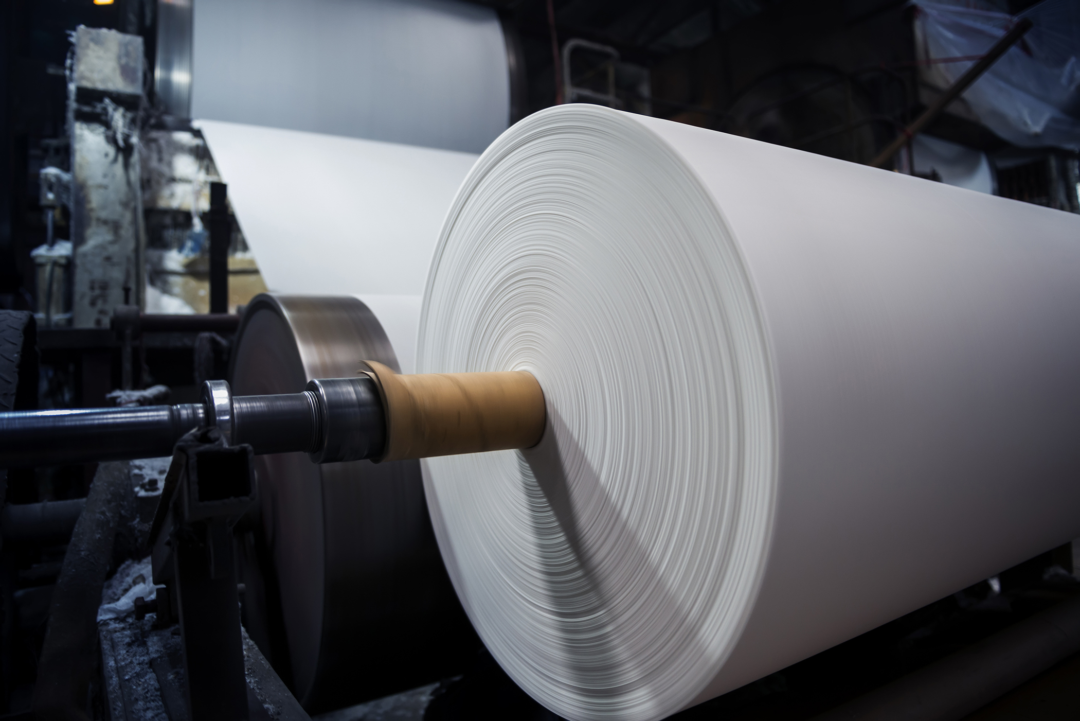 Sicherer Papierrollenaufzug