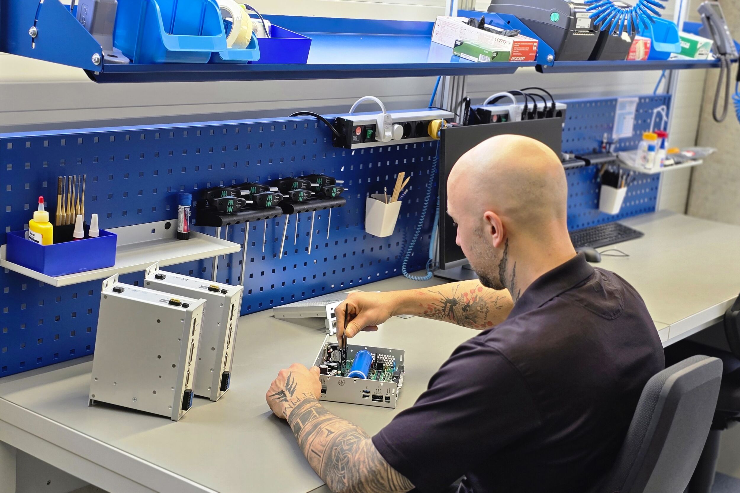 Aerotech erweitert Montage und Applikationskompetenz