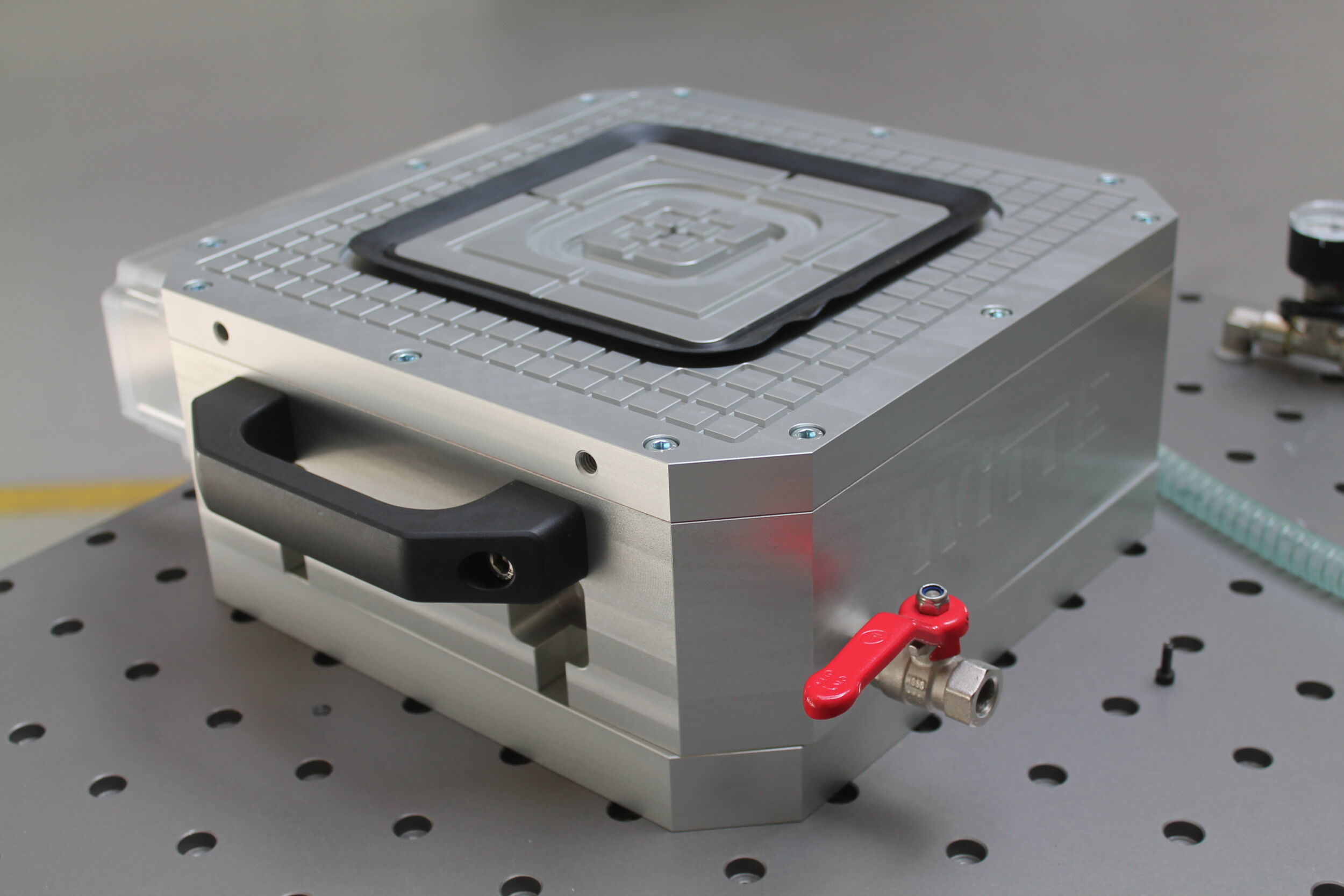 Autarkes Spannen ohne Unterdruck